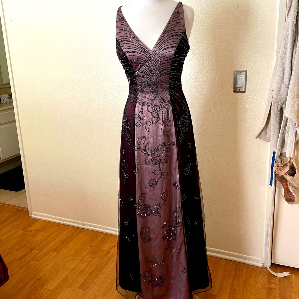 ✨💜90s/00s Y2K Long Formal Beaded Maxi Dress💜✨